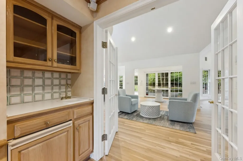 62 Beach Lane Westhampton Beach NY 11978