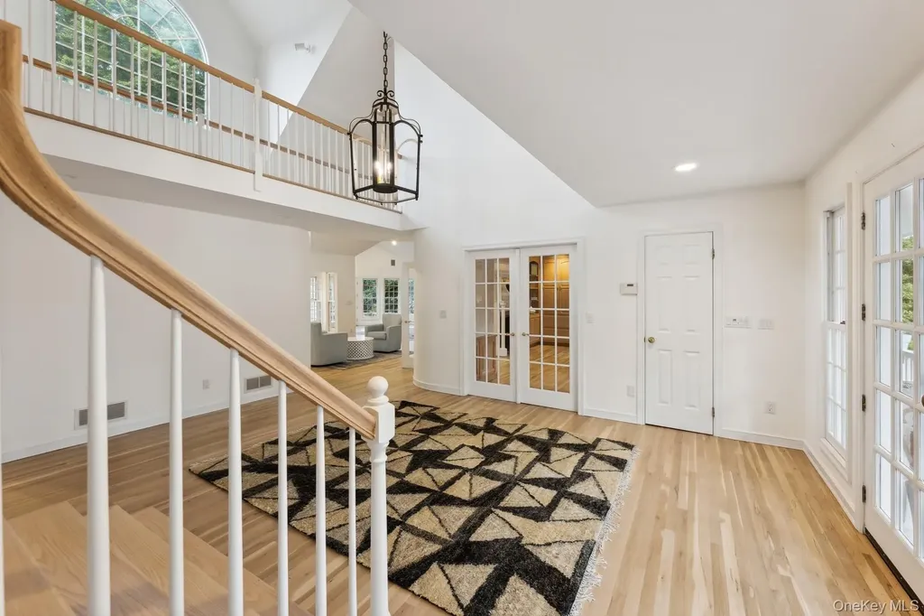 62 Beach Lane Westhampton Beach NY 11978
