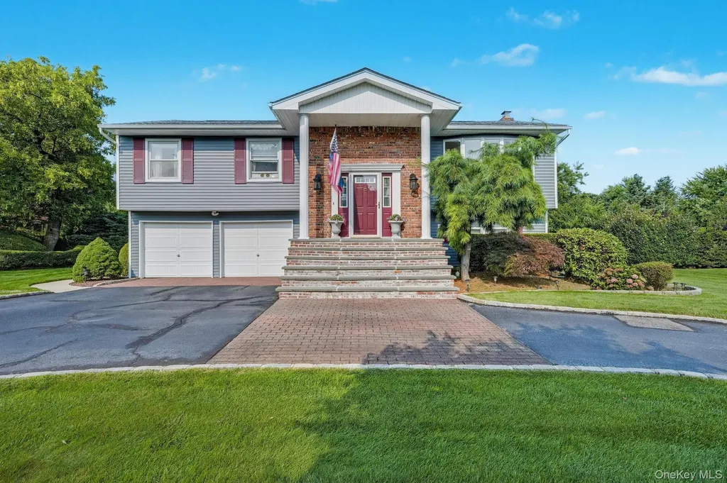 20 Peppermint Road Commack NY 11725