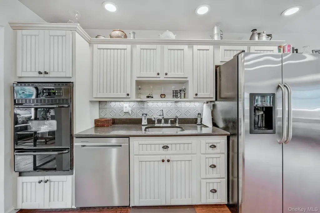 20 Peppermint Road Commack NY 11725