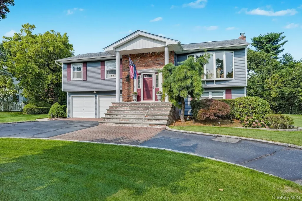 20 Peppermint Road Commack NY 11725