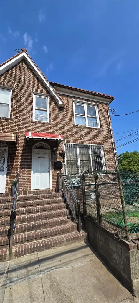 4607 79th Street Elmhurst NY 11373