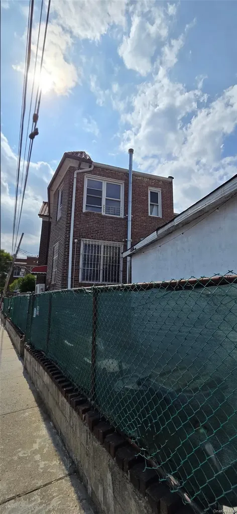 4607 79th Street Elmhurst NY 11373