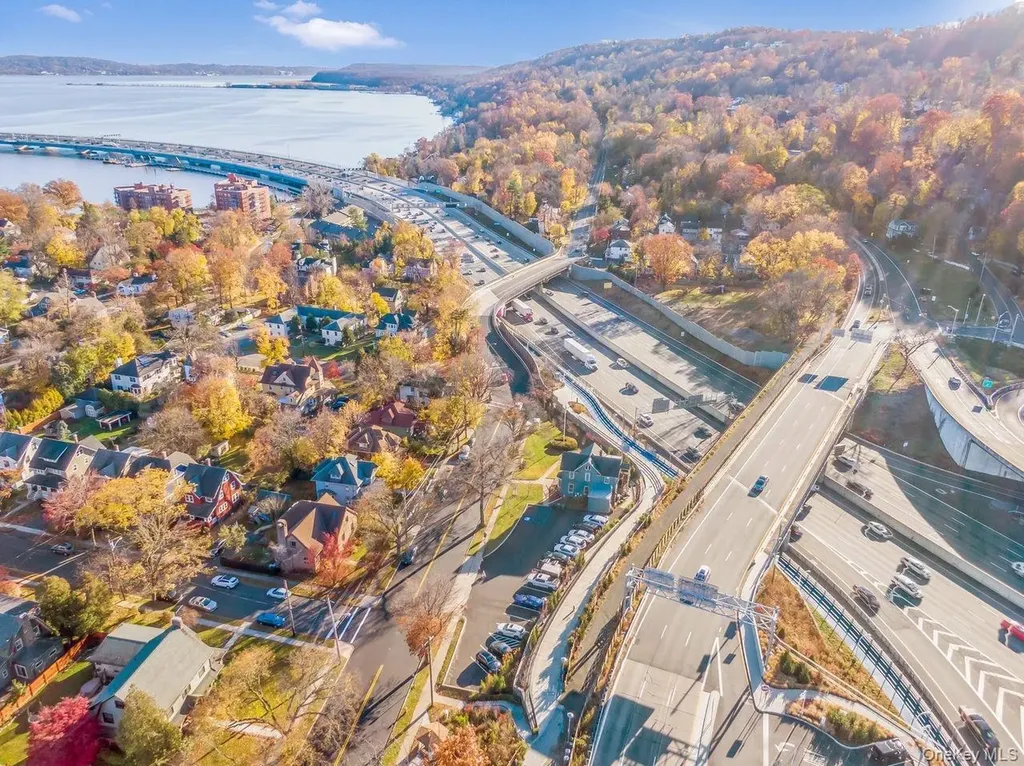 282 S Broadway Nyack NY 10960
