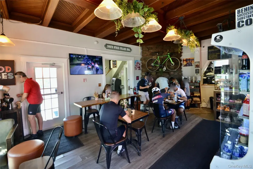 282 S Broadway Nyack NY 10960