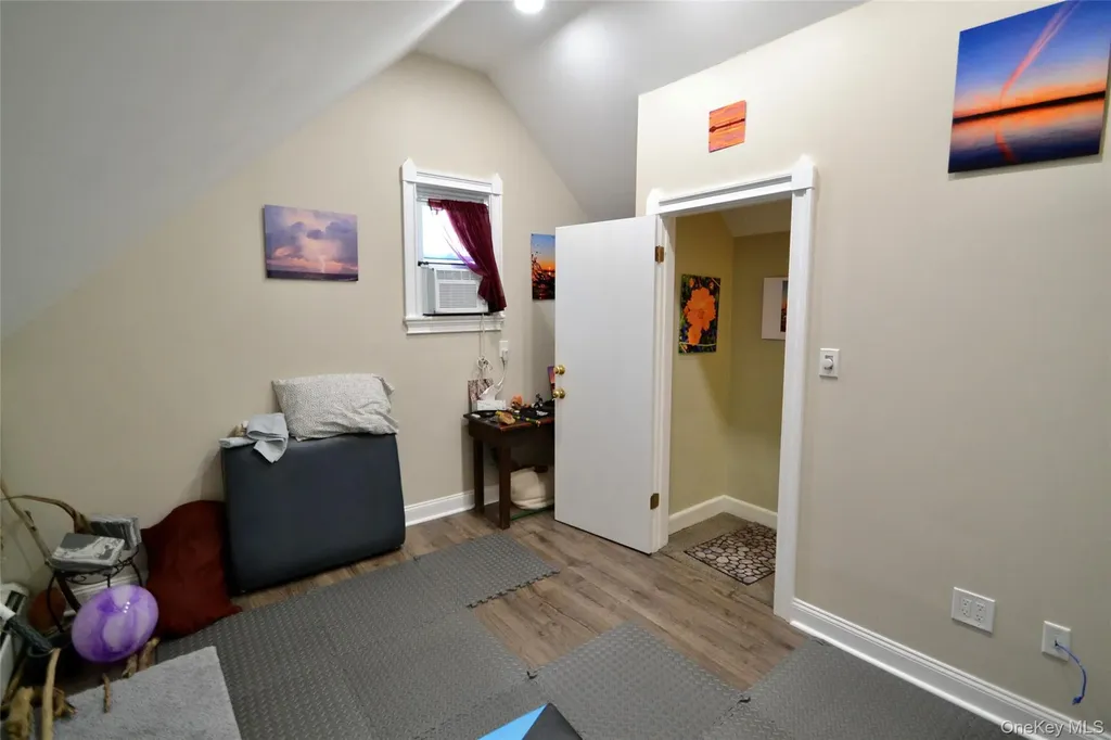 282 S Broadway Nyack NY 10960