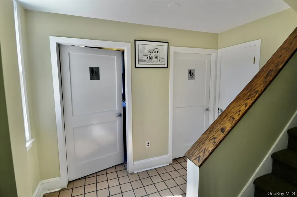 282 S Broadway Nyack NY 10960
