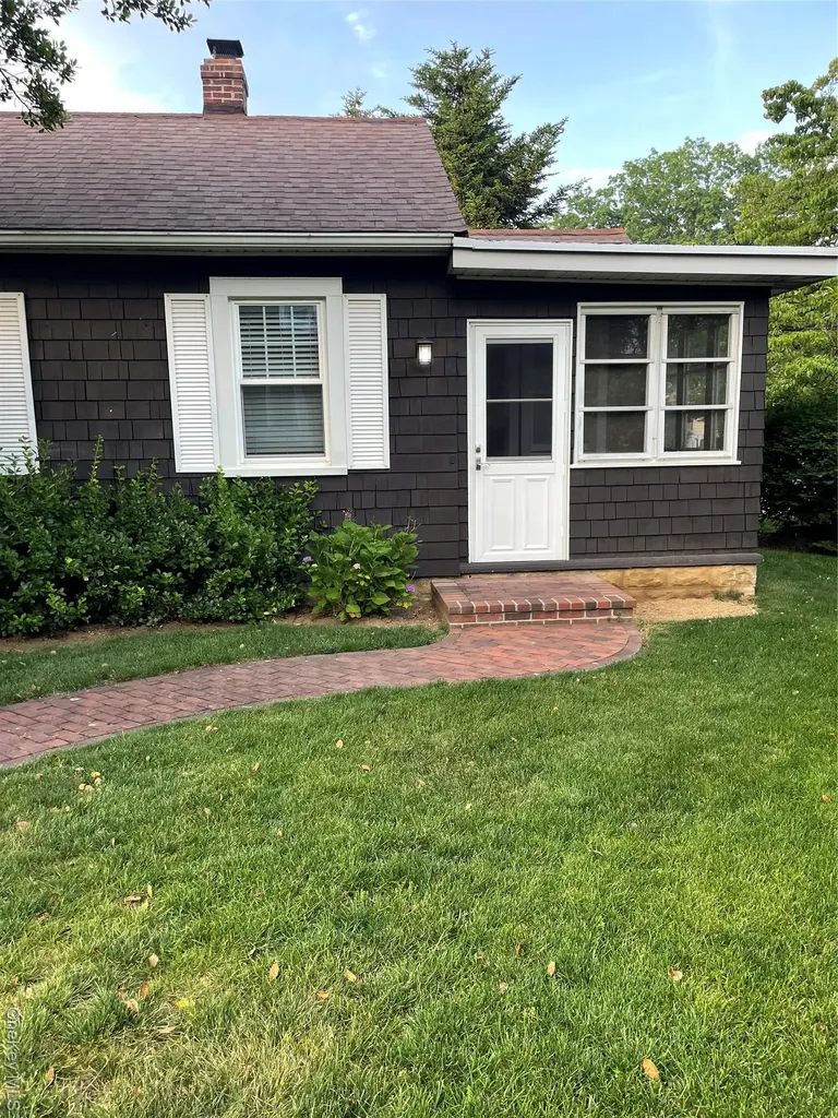 65 Lenox Avenue Lynbrook NY 11563
