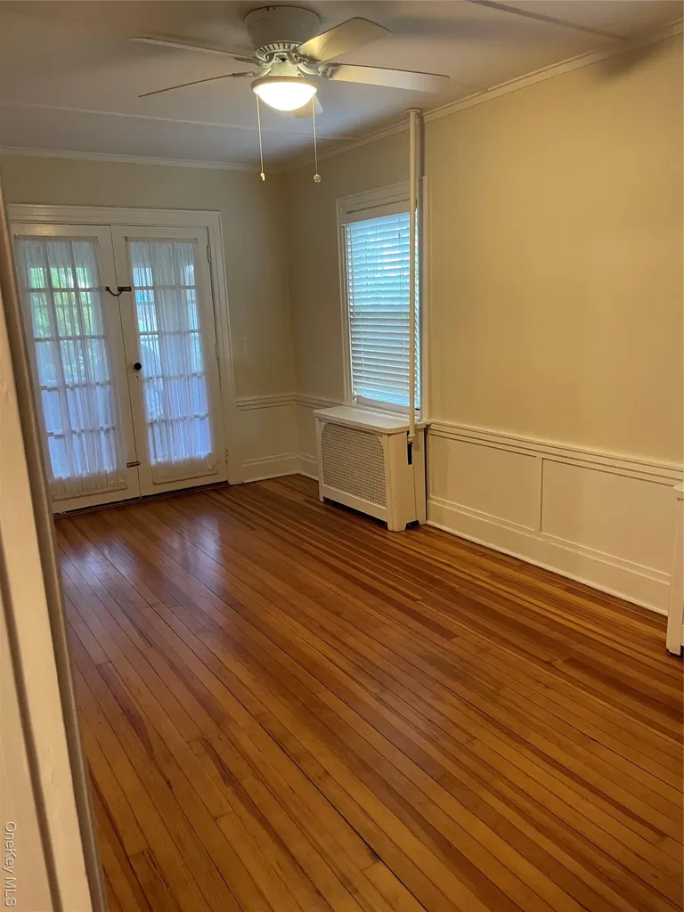 65 Lenox Avenue Lynbrook NY 11563