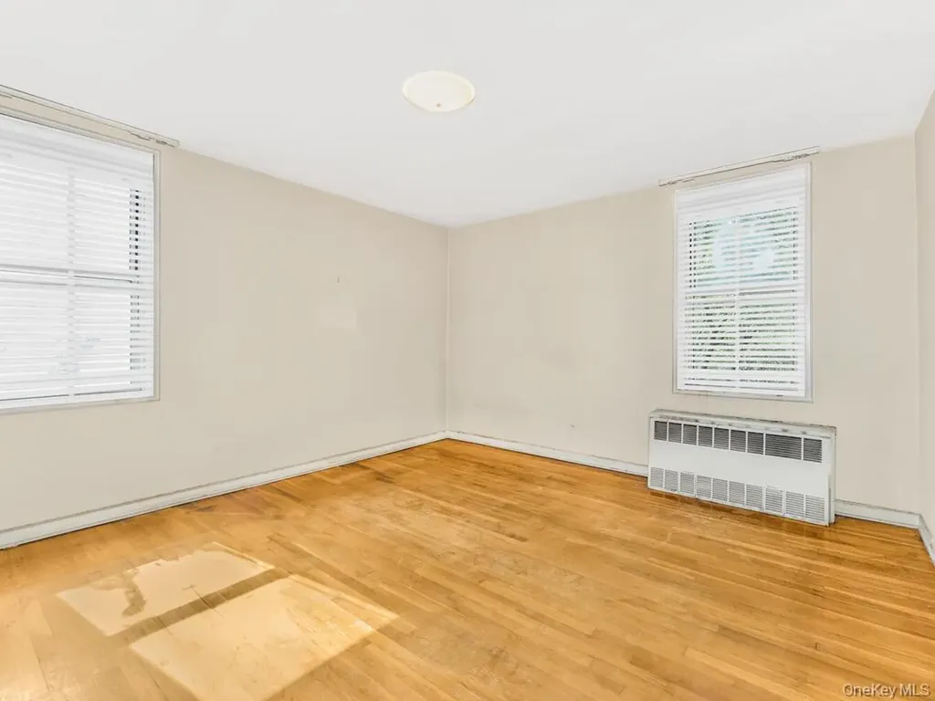 1425 Thieriot Avenue Bronx NY 10460