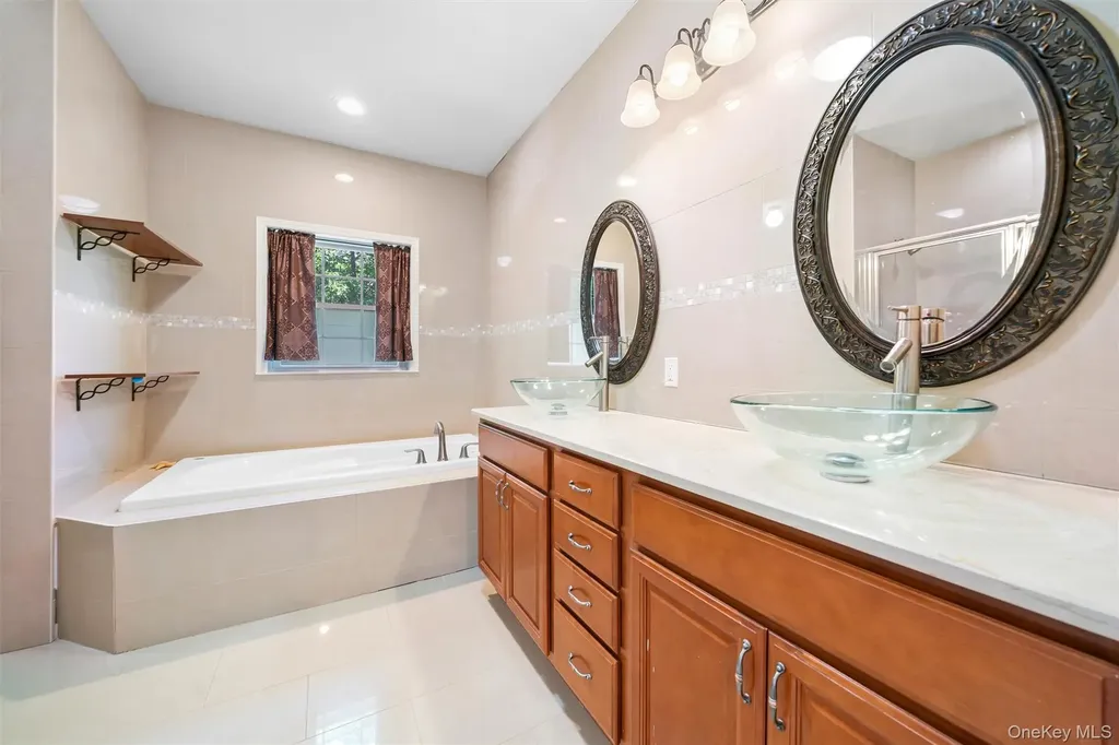 41 Moison Road N Blauvelt NY 10913