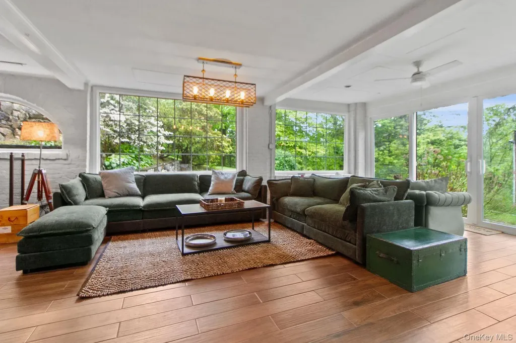70 Spring Valley Road Ossining NY 10562