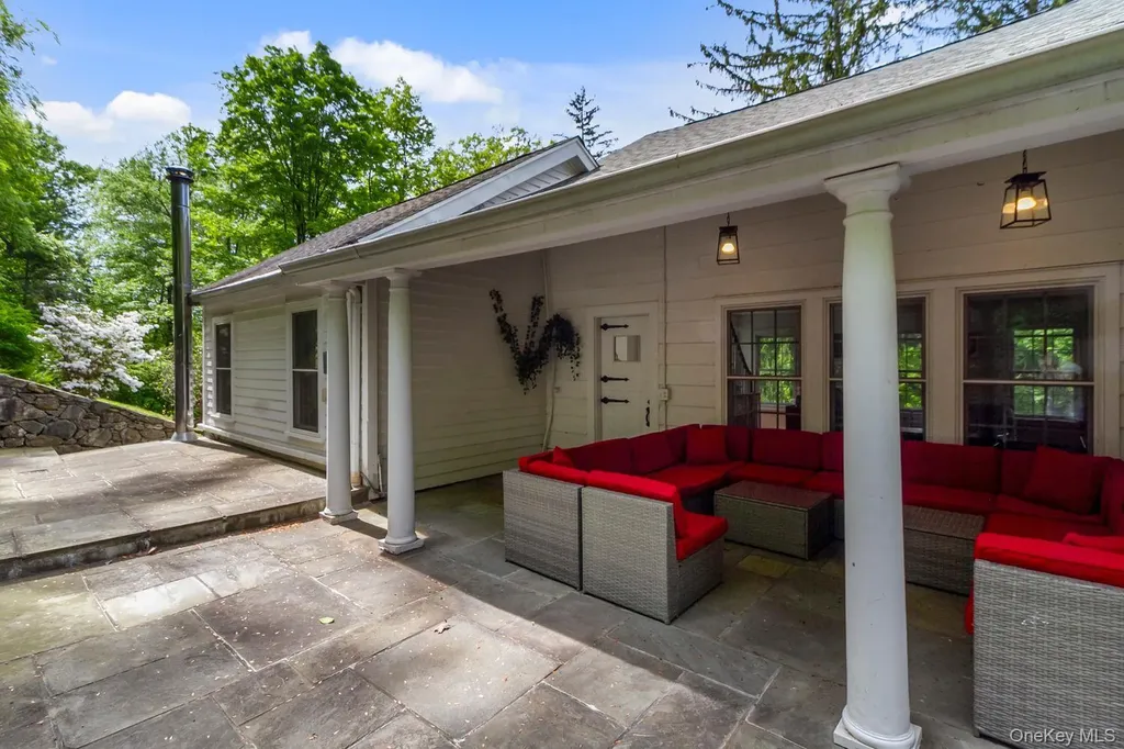 70 Spring Valley Road Ossining NY 10562