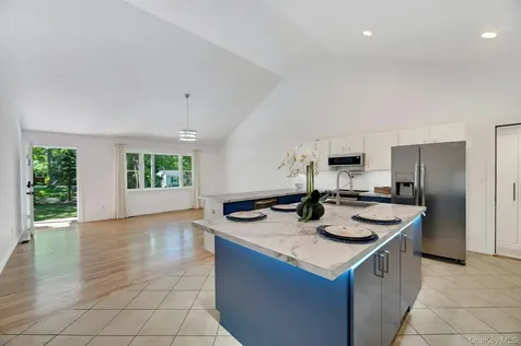 46 Sherwood Road Hampton Bays NY 11946