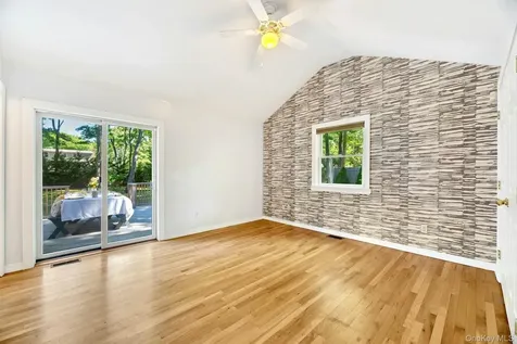 46 Sherwood Road Hampton Bays NY 11946