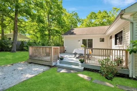 46 Sherwood Road Hampton Bays NY 11946