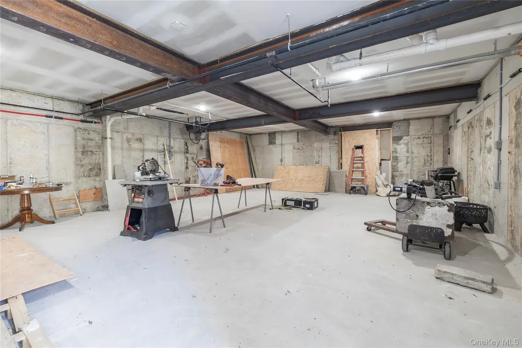 340 East Pine Street Long Beach NY 11561