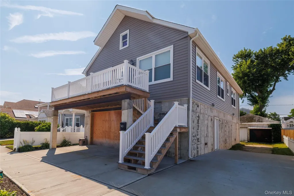 340 East Pine Street Long Beach NY 11561