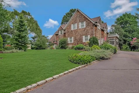 1000 Green Hill Lane Greenport NY 11944