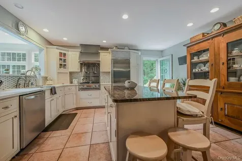 1000 Green Hill Lane Greenport NY 11944