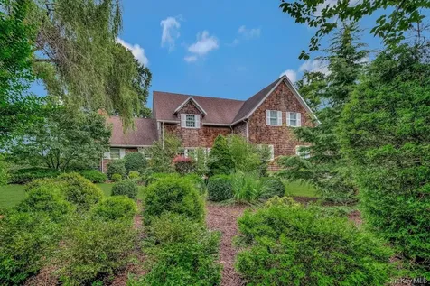 1000 Green Hill Lane Greenport NY 11944