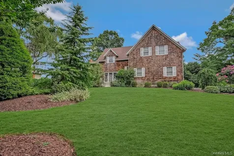 1000 Green Hill Lane Greenport NY 11944