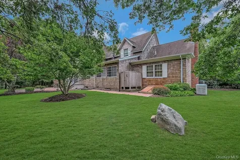 1000 Green Hill Lane Greenport NY 11944