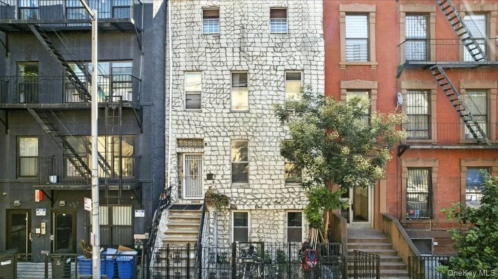 141 Marcus Garvey Boulevard Brooklyn NY 11206
