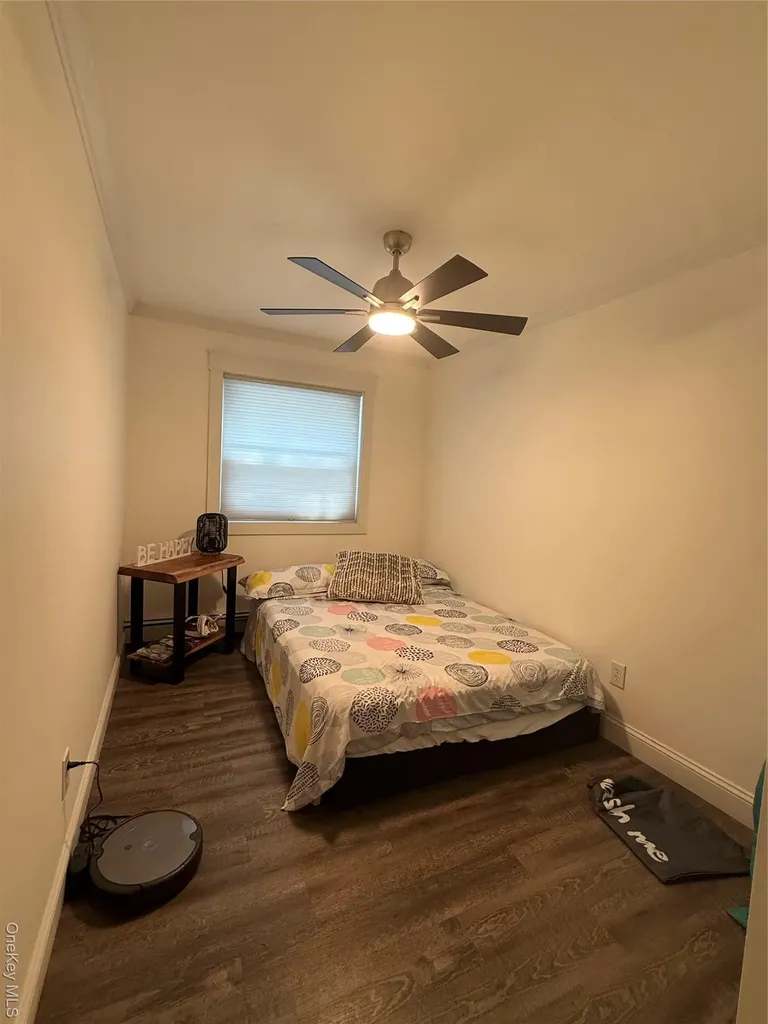 260 Waverly Avenue Patchogue NY 11772