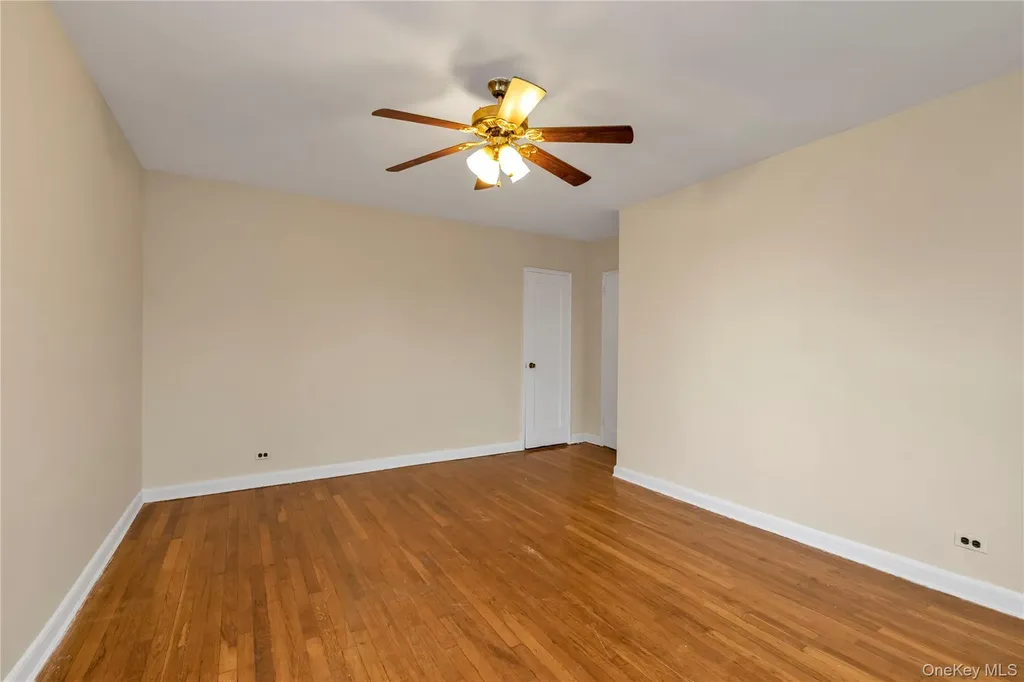 14737 38 Avenue Flushing NY 11354