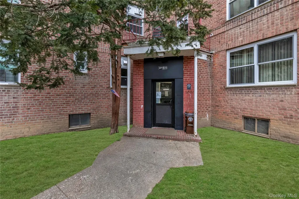 14737 38 Avenue Flushing NY 11354