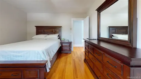 4 Robert Place Baldwin NY 11510