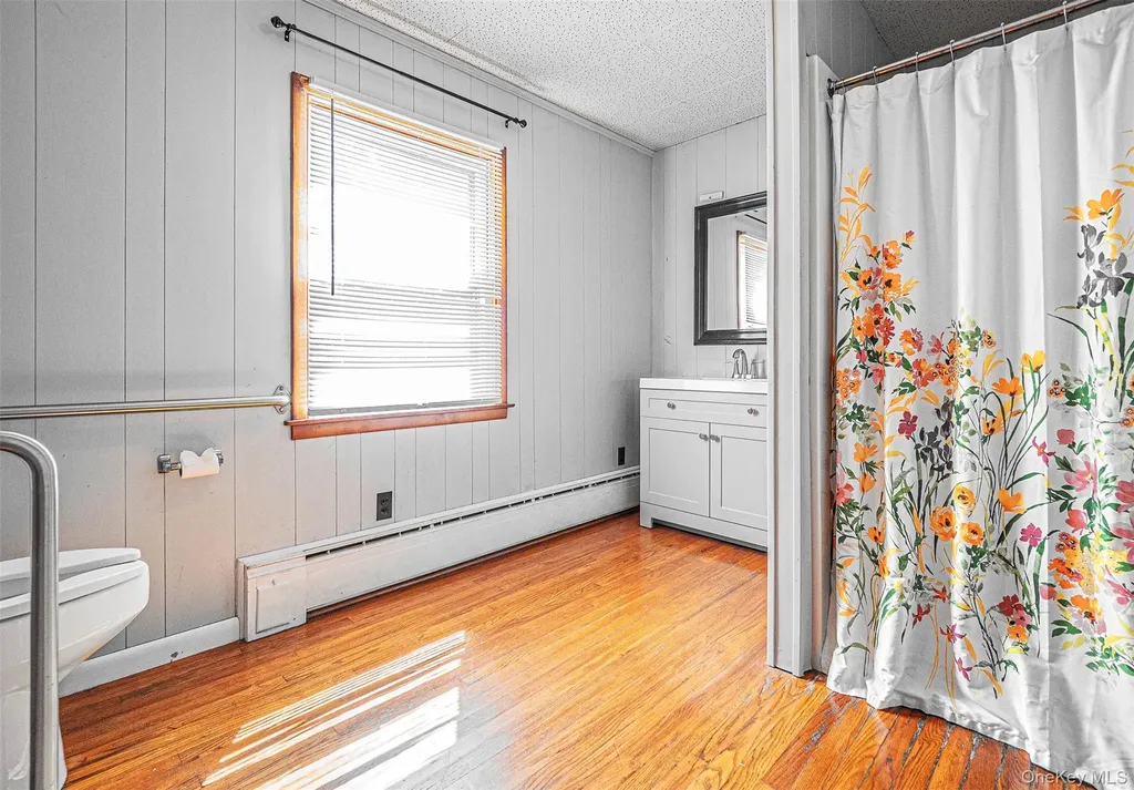 26 Laura Lane Warwick NY 10990