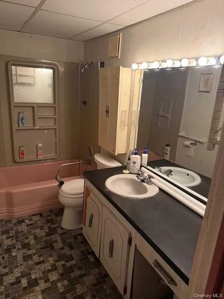 35 Marlow Road Valley Stream NY 11580
