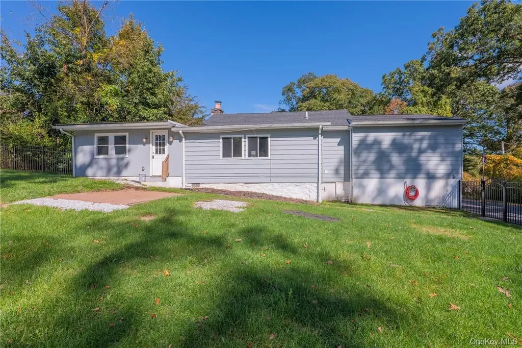 28 Jordan Drive Patterson NY 12563