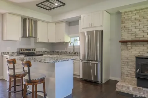 28 Jordan Drive Patterson NY 12563