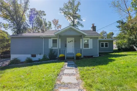 28 Jordan Drive Patterson NY 12563