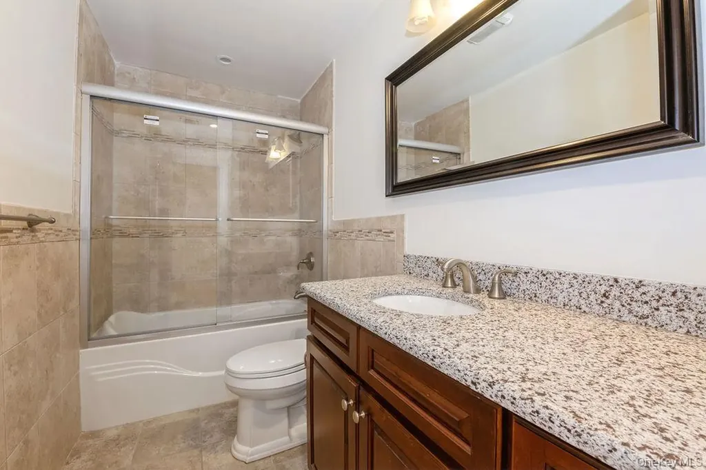 833 Glen Drive Woodmere NY 11598