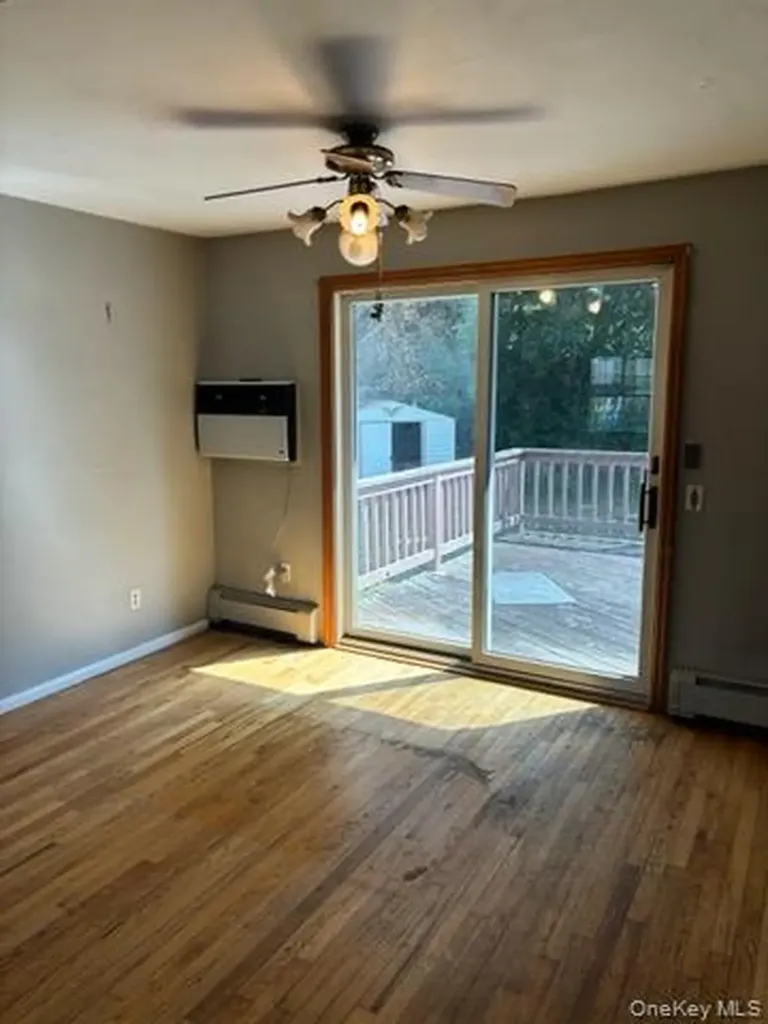 134 Veronica Lane North Babylon NY 11703
