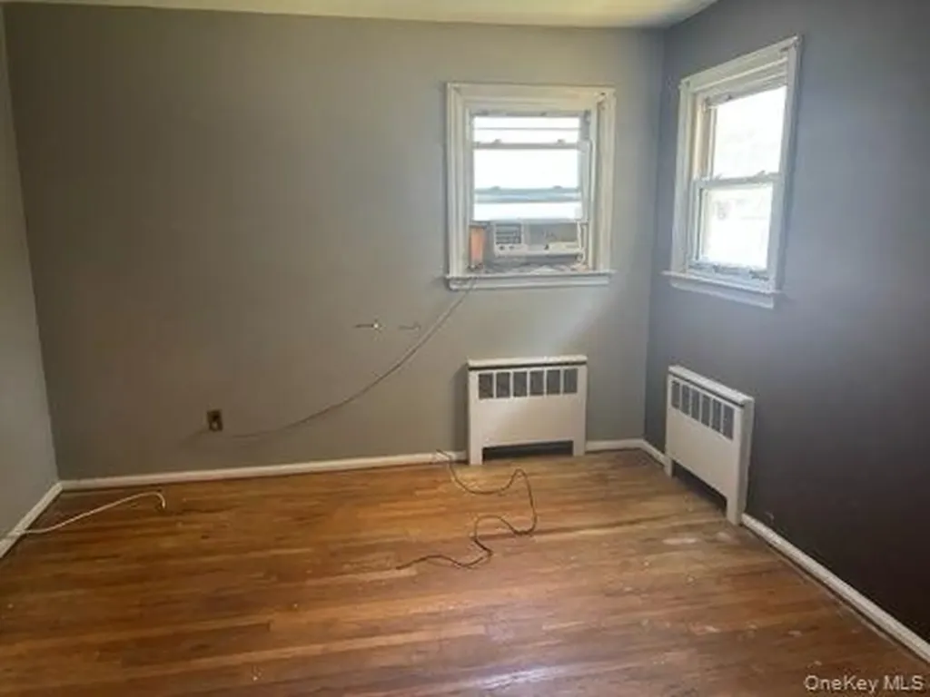 134 Veronica Lane North Babylon NY 11703