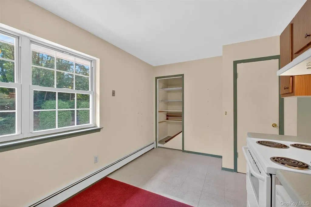 1840 Crompond Road Peekskill NY 10566