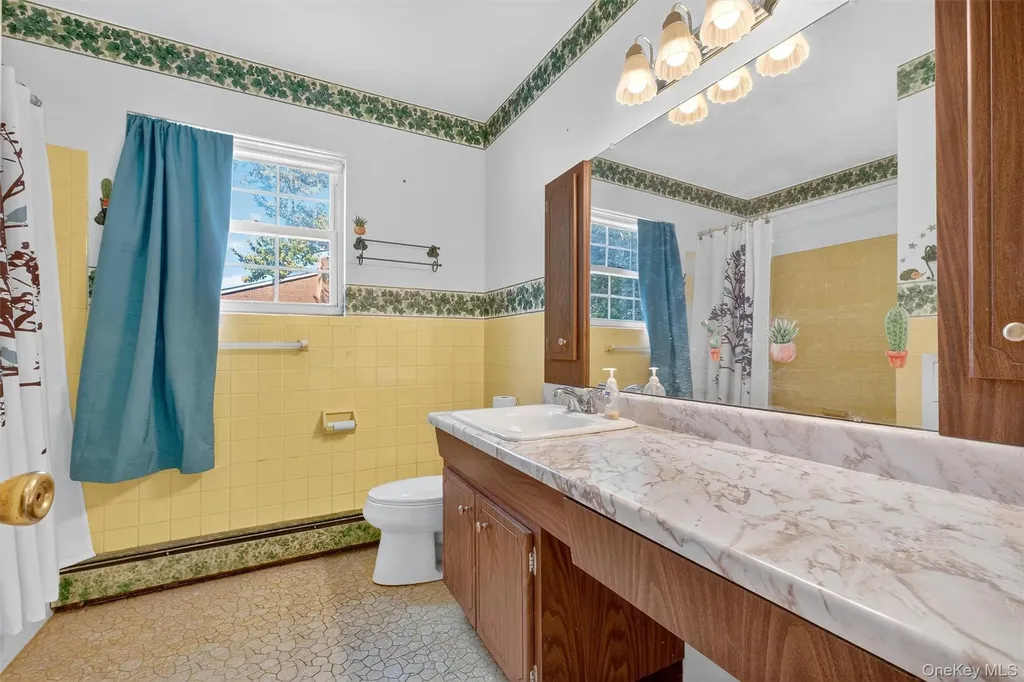 1840 Crompond Road Peekskill NY 10566