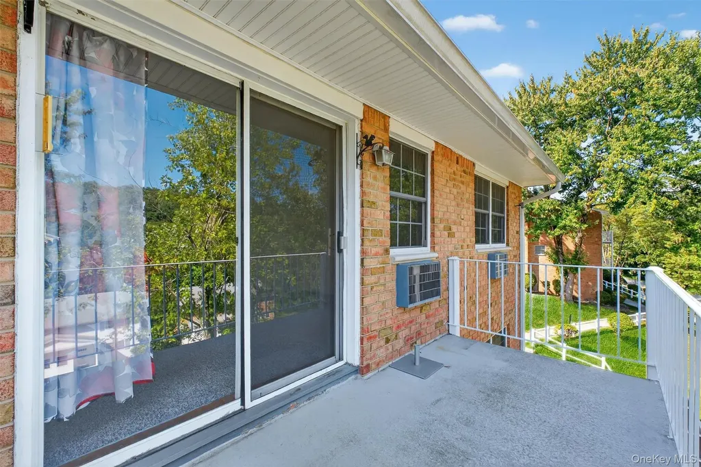 1840 Crompond Road Peekskill NY 10566