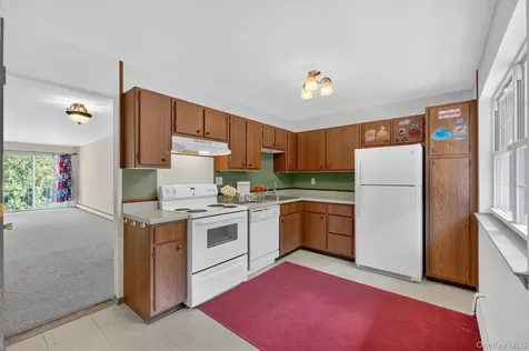 1840 Crompond Road Peekskill NY 10566