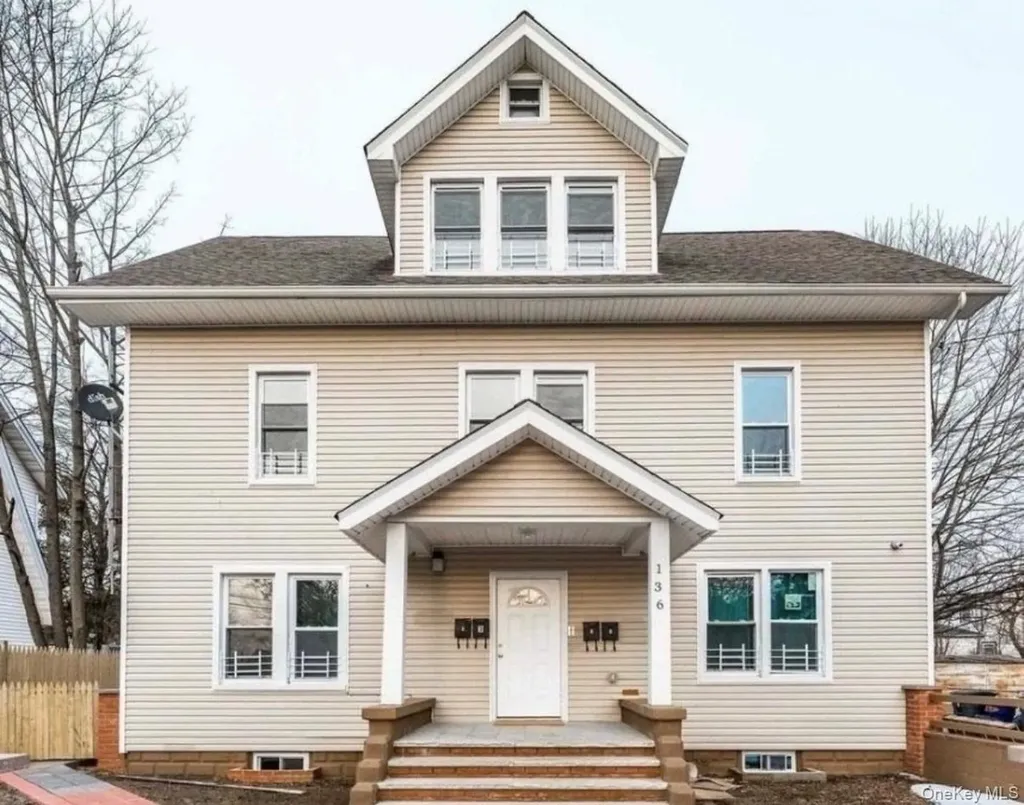 136 Fairview Boulevard Hempstead NY 11550