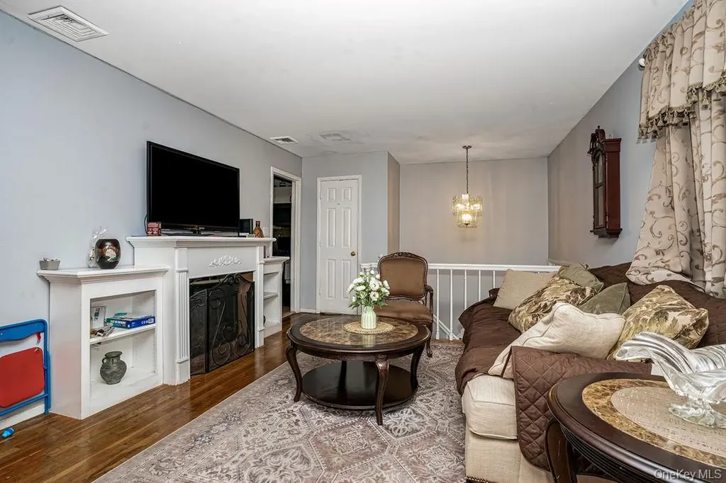 42 Hendrickson Avenue Lynbrook NY 11563