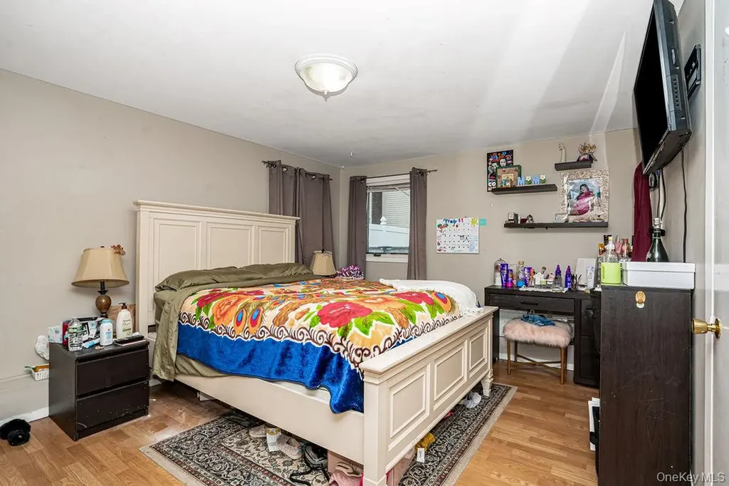 42 Hendrickson Avenue Lynbrook NY 11563