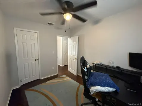 63 Waterbury Parkway Cortlandt Manor NY 10567