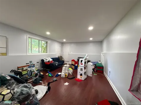 63 Waterbury Parkway Cortlandt Manor NY 10567