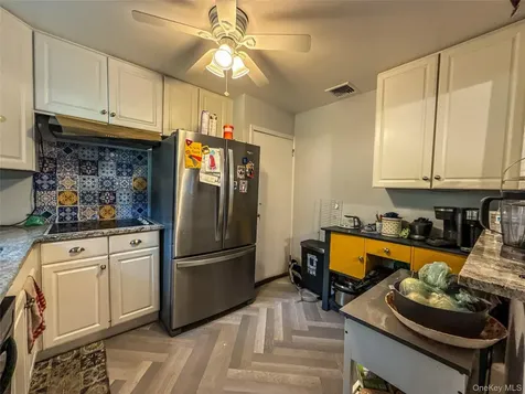 63 Waterbury Parkway Cortlandt Manor NY 10567